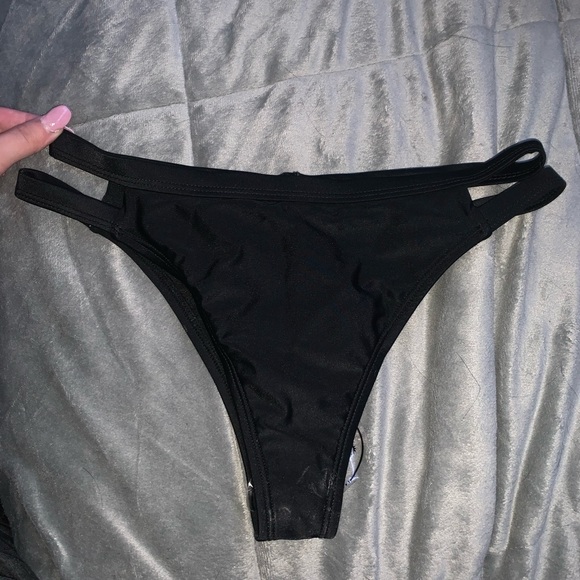 Black baiting suit bottoms - Picture 1 of 4